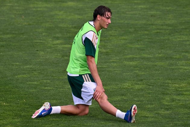 foto IPP lisa guglielmi Coverciano - Firenze 30-03-2026 Raduno della Nazionale di Calcio dell Italia nella foto Francesco Pio Esposito italy photo press world copyright italy ITALY Copyright: xR4924_italyphotopressx