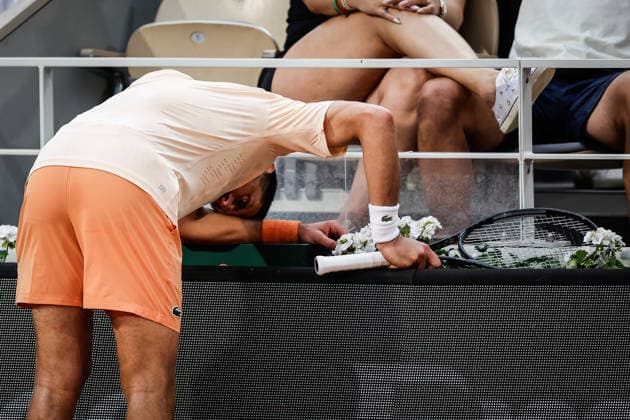 May 29, 2026, Paris, France, France: Novak DJOKOVIC of Serbia looks dejected during the sixth day of the Roland-Garros 2026, French Open 2026, Grand Slam tennis tournament at Roland-Garros Stadium on May 29, 2026 in Paris, France. Roland Garros 2026 - Day 6  - ZUMAm308 20260529_zsp_m308_062 Copyright: xMatthieuxMirvillex