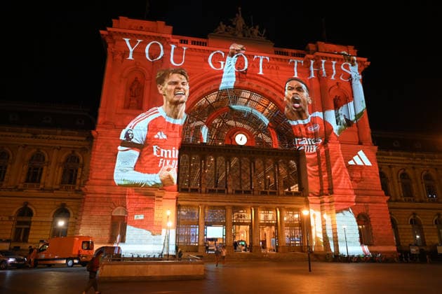 May 30, 2026, Budapest, Budapest, Hungary: A massive light projection featuring the slogan You Got This and Arsenal football players is displayed on the facade of the historic Keleti Railway Station in Budapest, Hungary, on May 30, 2026. The display illuminated the stations facade on the eve of the UEFA Champions League final between Arsenal and Paris Saint-Germain. Budapest Hungary - ZUMAs291 20260530_zip_s291_001 Copyright: xBalintxSzentgallayx