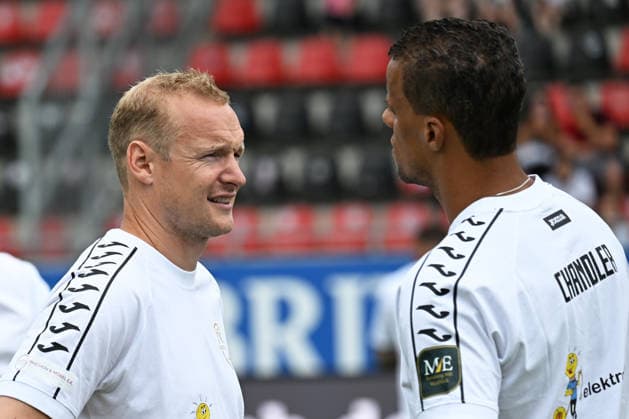 30 05 2026, xsvx, Football Langholz Cup 2026, f l Timothy Chandler Eintracht Frankfurt and Sebastian Rode Wiesbaden