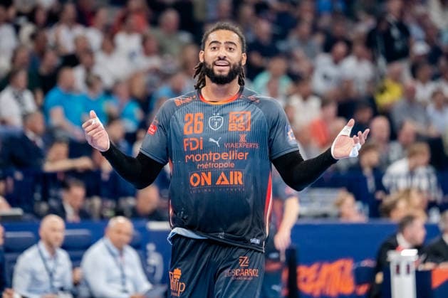 Hamburg 30 05 2026, Handball, Men, EHF European League Men 2025 26, Semi-final, Montpellier Handball THW Kiel Hugo Bryan Montpellier Handball, 26 complains to the referee
