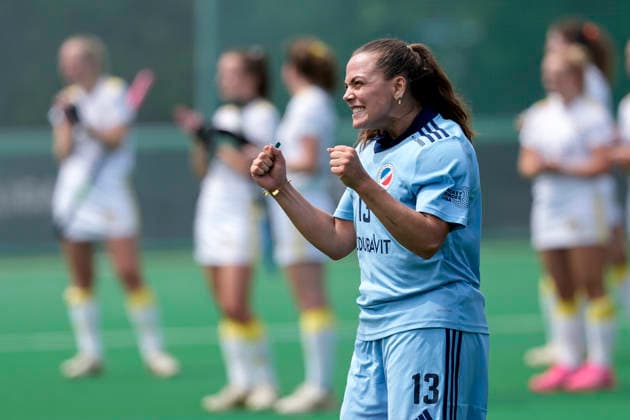 Chiara Vischer goalkeeper, goalkeeper, MHC, 13 , player, players of Mannheimer HC MHC , jubilation after the final whistle, joy about the victory, winner, winners, cheers, cheering, cheerful, positive, happy, optimistic, highlight, action, 30 05 2026, Bonn Germany , field hockey, German championship, semi-final, women, Mannheimer HC Harvestehuder THC xozx