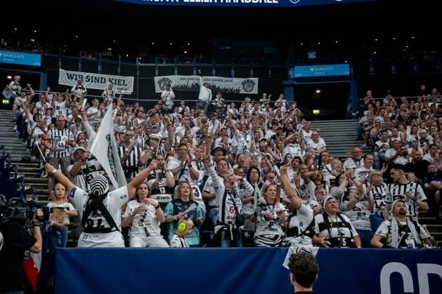 Hamburg 30 05 2026, Handball, Men, EHF European League Men 2025 26, Semi-final, Montpellier Handball THW Kiel Kiel fans cheer