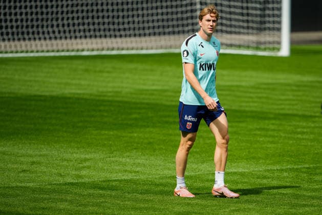 Training with the Norwegian men s national football team Oslo 20260530 Kristian Thorstvedt during training with the Norwegian men s national football team at Ullevaal Stadium on Saturday Photo Beate Oma Dahle NTB Oslo Norway EDITORIAL USE ONLY RESTRICTED USE FOR BETTING COMPANIES  Copyright: xBeatexOmaxDahlex xNTBx