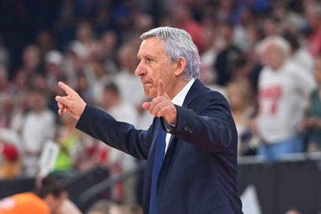 Coach Svetislav PESIC FCB , Gestures,gives instructions Basketball BBL,Season 2025 2026 ,1 Play Off Semifinal FC Bayern Muenchen Telekom Baskets Bonn on 30 05 2025, S A P G A R D EN