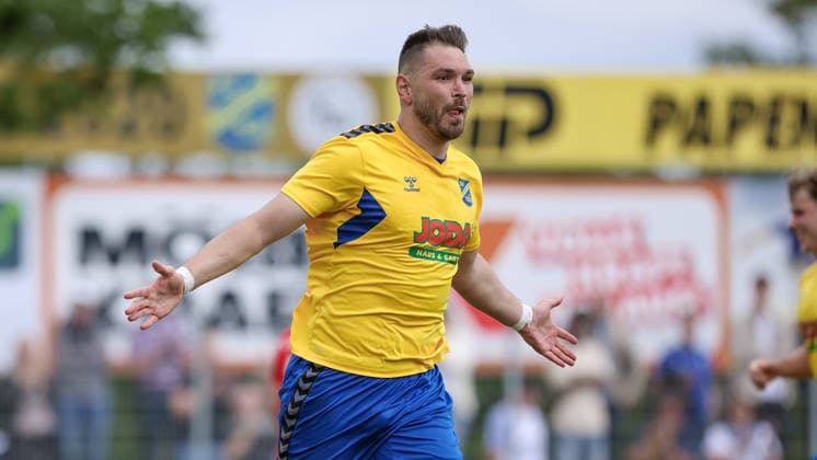 Goalscorer Morten Liebert SV Todesfelde, 11 with goal celebration, cheering, jubilant, optimistic, match scene, highlight, joy about the goal to 1 0, 30 05 2026, Todesfelde Germany , football, promotion round Regionalliga Nord, SV Todesfelde Blumenthaler SV xobx