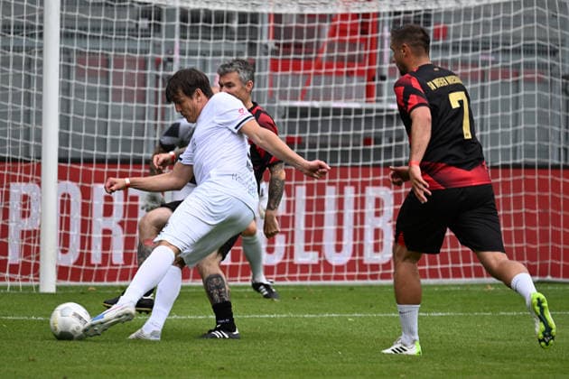 30 05 2026, xsvx, Football Langholz Cup 2026, v l Matze Knoop Wiesbaden