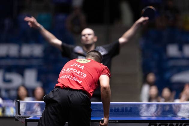 Leo de Nodrest FRA, TTC Schwalbe Bergneustadt celebrates his victory over Kanak Jha GER,USA Borussia Duesseldorf during the semifinal matches Borussia Düsseldorf TTC Schwalbe of the Liebherr TTBL Final4 at the Süwag Energie ARENA on May 30, 2026, in Frankfurt, Germany Copyright: JoaquimxFerreira