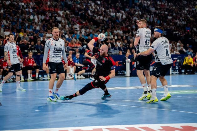 Hamburg 30 05 2026, Handball, Men, EHF European League Men 2025 26, Semi-final, MT Melsungen SG Flensburg Handewitt Arnar Arnarsson MT Melsungen, 21 on goal throw