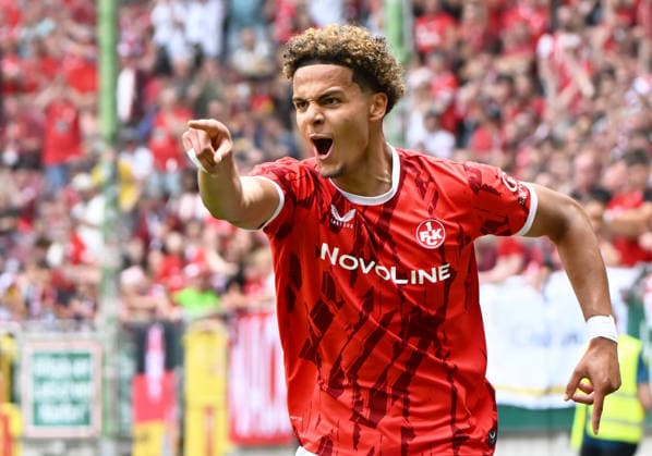 Soccer Oberliga Season 2025 26 Fritz Walter Stadium 30 052026 1 FC KaiserslauternU21 fck FV Eppelborn ep Two-goal scorer in the first half Chinedu CHUKWUKELU 1 FC Kaiserslautern U21 1 FC Kaiserslautern