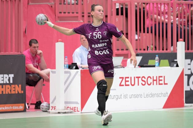 Carolin Huebner TusSies Metzingen, 56 am with ball TusSies Metzingen vs SV Union Halle Neustadt , Handball, Alsco HBF, 7 Play Off League Matchday, Season 2025 2026, 30 05 2026 TusSies Metzingen vs SV Union Halle Neustadt , Handball, Alsco HBF, 7 Play Off League Matchday, Season 2025 2026, 30 05 2026 Tuebingen Copyright: xEibner-Pressefoto TobiasxBaurx EP_TBR