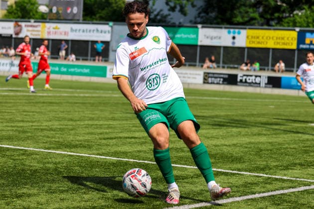 Football Switzerland Promotion League 2025 2026 Last matchday, 30 05 2026 SC Kriens vs FC Bavois Kleinfeld Kriens, Switzerland Rrezart Hoxha on the ball Kriens Stadium Kleinfeld Lucerne Switzerland Copyright: xAmiirxAmedjouax