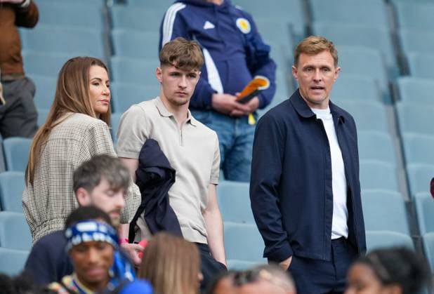 Darren Fletcher, former Manchester United, ManU & Scotland player in the stand with his wife Hayley Grice and son Jack at Hampden. Fletcher s son Tyler Fletcher made his debut for Scotland in today s match. Scotland v Curacao, International Friendly, Länderspiel, Nationalmannschaft Football, Hampden Park, Glasgow, Scotland, UK - 30 May 2026Glasgow Hampden Park United Kingdom EDITORIAL USE ONLY No use with unauthorised audio, video, data, fixture lists, club league logos or live services. Online in-match use limited to 120 images, no video emulation. No use in betting, games or single club league player publications.  Copyright: xStuartxWallace Shutterstockx 16898283m