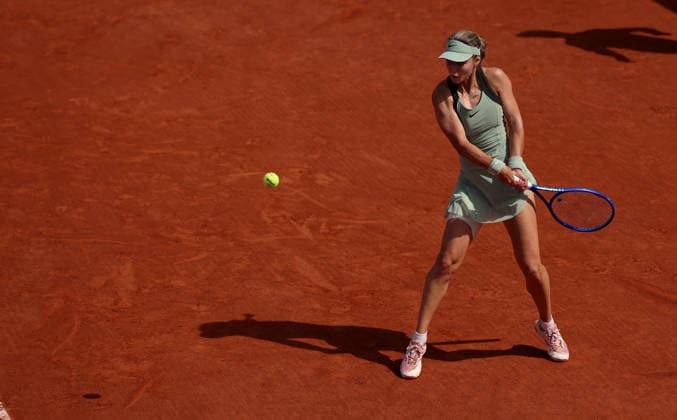 Anna Kalinskaya of Russia in action French Open Tennis, Day Seven, Tennis, Roland Garros, Paris, France - 30 May 2026Paris Roland Garros France EDITORIAL USE ONLY No use with unauthorised audio, video, data, fixture lists, club league logos or live services. Online in-match use limited to 120 images, no video emulation. No use in betting, games or single club league player publications.  Copyright: xEllaxLing Shutterstockx 16898317au