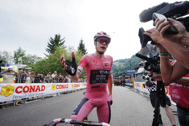 Denmark™s Jonas Vingegaard Hansen of Team Visma Lease A Bike winner of the stage and pink jersey during Stage 20 of the Giro d™Italia, from Gemona del Friuli to Piancavallo, Italy, Saturday, May 30, 2026.  Copyright: xGianxMattiaxD™Alberto LaPressex