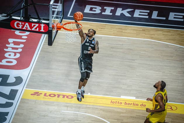 Basketball Berlin 30 05 2026 Season 2025 2026 EasyCredit BBL 1 Bundesliga Men, Men Playoffs Semifinal Game 1 Alba Berlin BMA365 Bamberg Baskets Cobe Williams Bamberg, No 24