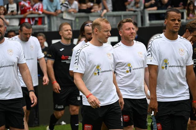 30 05 2026, xsvx, Football Langholz Cup 2026, f l Sebastian Rode Patrick Ochs Timothy Chandler Eintracht Frankfurt Wiesbaden
