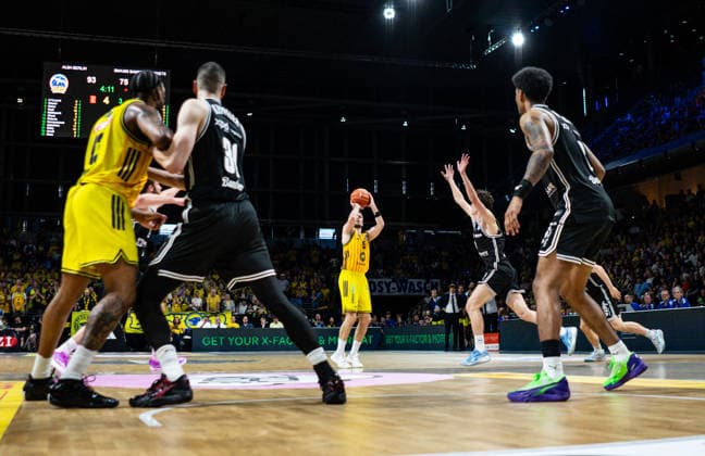 Martin Hermannsson Alba Berlin, 15 throws a three-pointer 30 05 2026, Alba Berlin vs Bamberg Baskets, Basketball, BBL, Max Schmeling Halle, Berlin DFL regulations prohibit any use of photographs as image sequences and or quasi video Copyright: HMBxMedia xFinnxWeidmann