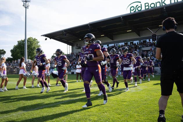 30 05 2026, xhfmx, American Football EFA European Football Alliance, Frankfurt Galaxy Munich Ravens Einlauf Frankfurt Galaxy DFL DFB REGULATIONS PROHIBIT ANY USE OF PHOTOGRAPHS as IMAGE SEQUENCES and or QUASI VIDEO Frankfurt am Main