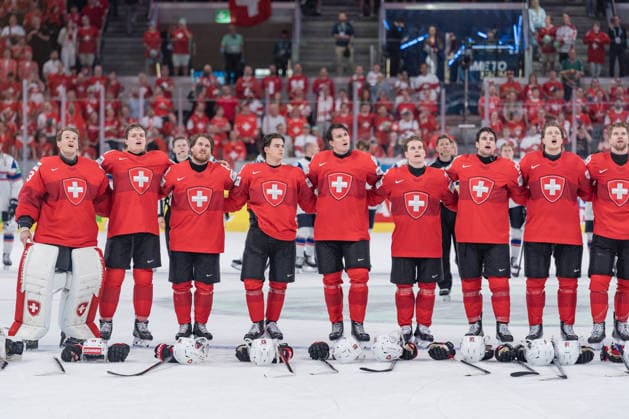 30 05 2026, Zurich, Swiss Life Arena, Ice Hockey World Championships Semifinal Switzerland Norway, Team Switzerland after the 6 0 victory against Norway Zurich Swiss Life Arena Zurich Switzerland Copyright: xJustPictures.ch StefanxEmchx jp-de-StEm-DSC0134420260530