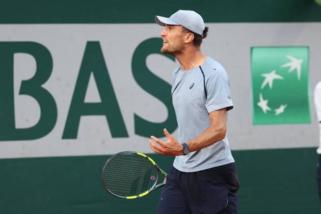 Belgian Raphael Collignon reacts during a third round match between Italian Arnaldi and Belgian Collignon, in the men s singles at the Roland Garros French Open tennis tournament, in Paris, France, Saturday 30 May 2026. This year s tournament takes place from 18 May to 07 June. VIRGINIExLEFOUR  x175487038x