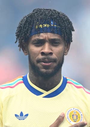 Glasgow, Scotland, 30th May 2026. Leandro Bacuna of Curacao during the Scotland vs Curacao International Friendly, Länderspiel, Nationalmannschaft match at Hampden Park, Glasgow. Picture credit should read: Neil Hanna Sportimage EDITORIAL USE ONLY. No use with unauthorised audio, video, data, fixture lists, club league logos or live services. Online in-match use limited to 120 images, no video emulation. No use in betting, games or single club league player publications. SPI_127_NH_Scotland_Curacao SPI-4830-0127