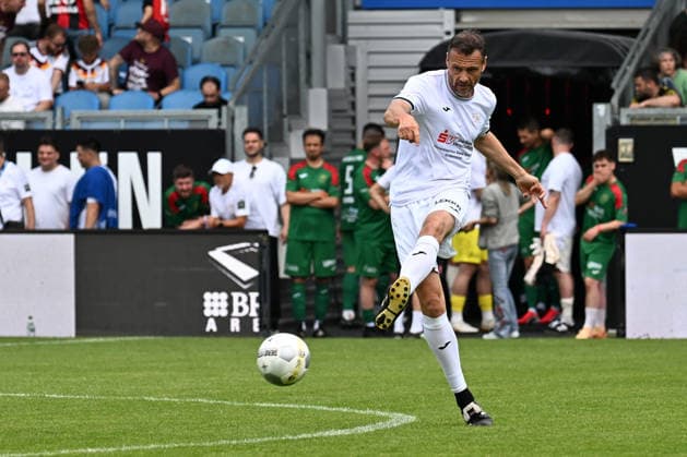 30 05 2026, xsvx, Football Langholz Cup 2026, v l Nils Döring Doering Wiesbaden