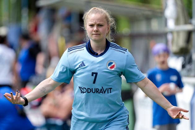 Leonie Weißenberger Weissenberger, Goalkeeper, Goalkeeper, MHC, 7 , single picture, single photo, action, action, 30 05 2026, Bonn Germany , Hockey, German Championship, Semifinal, Women, Mannheimer HC Harvestehuder THC xozx