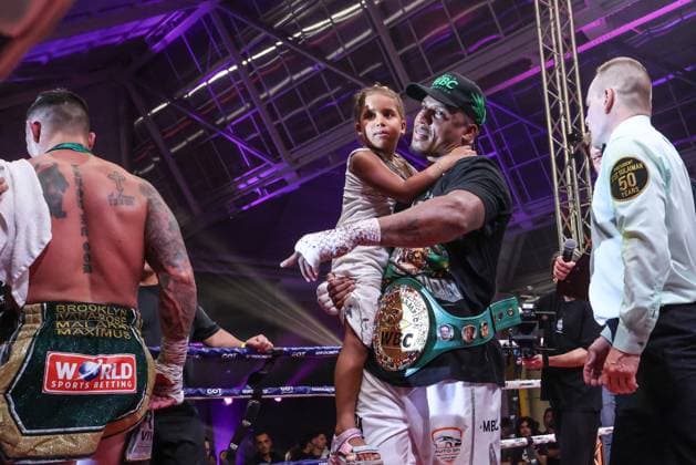 nBelgian boxer Ryad Merhy celebrates after winning the WBC world bridgerweight (super cruiserweight) championship boxing match between Belgian Merhy and South African Lerena, at the Charleroi boxing gala, Saturday 30 May 2026, in Charleroi. BRUNOxFAHY  x175503952x