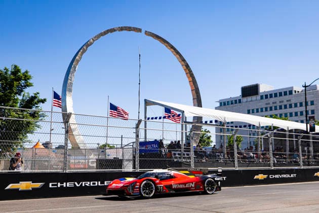 AUTO - IMSA - DETROIT SPORTS CAR CLASSIC 2026 31 AITKEN Jack (gbr), BAMBER Earl (nzl), Cadillac Whelen, Cadillac V-Series.R, action during the Chevrolet Detroit Sports Car Classic, 5th round of the 2026 2026 IMSA SportsCar Championship, on the Streets of Detroit, from May 29 to 31, 2026 in Detroit, Michigan, United States of America - DetroitUnited States  Copyright: xJULIENxDELFOSSEx