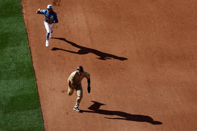 May 30, 2026, Washington D.C, District Of Columbia, United States: Washington, DC; Washington Nationals second baseman Nasim NuoÂ±ez (26) chases San Diego Padres left fielder RamoÂ³n Laureano (5) during the Major League Baseball game between the Washington Nationals and the San Diego Padres at Nationals Park on Saturday, May 30, 2026. The Nationals beat the Padres 9-4. Washington D.C United States - ZUMAp258 20260530_znp_p258_038 Copyright: xStevexPrakopex