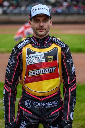 Speedway GP Qualifying Round 3 Kai Huckenbeck of Germany participates in the Speedway GP Qualifying Round 3 at Allied Ashfield Stadium in Glasgow, United Kingdom, on May 30, 2026. Scunthorpe Lincolnshire United Kingdom  Copyright: xMIxNewsx originalFilename:fletcher-speedway260530_npGpr.jpg