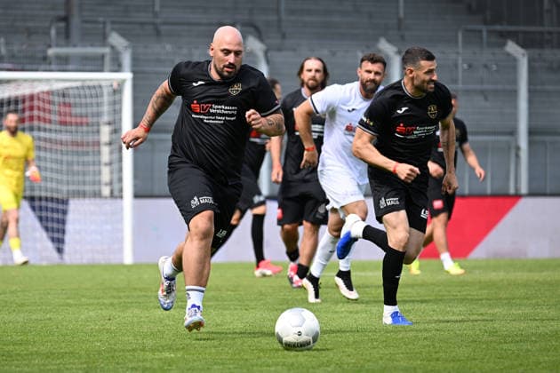 30 05 2026, xsvx, Football Langholz Cup 2026, f l Timo Gebhart Eckerlin Friends Daniel Caligiuri Eckerlin Friends Wiesbaden