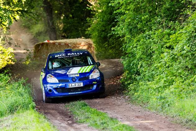 30 05 2026, GER, Motorsport Rallyesport, Maenner Frauen, Saison 2026, 61 RSC Rallye Wartburg RSC Rallye Super Cup powered by Carunion org MC Eisenach WAWRZYNIAK, Andre DEU STAUCH, Marcel DEU Renault Clio R3 Maxi On Saturday afternoon, the drivers entered the final special stage Flachsgrund powered by Formella Bau GmbH 99817 Eisenach Festplatz Spicke Thüringen Germany