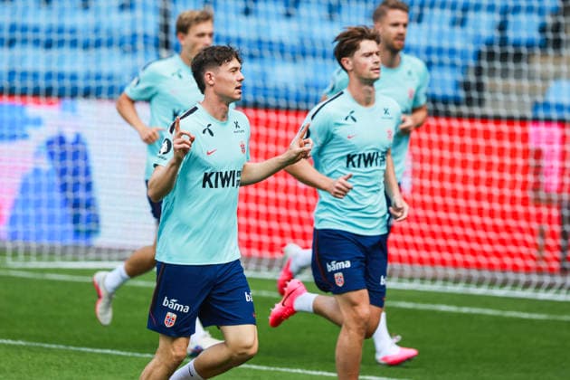 Training with the Norwegian men s national football team Oslo 20260531 Jorgen Strand Larsen and Henrik Falchener during training with the Norwegian men s national football team at Ullevaal Stadium on Sunday Photo Trond Reidar Teigen NTB Oslo Norway EDITORIAL USE ONLY RESTRICTED USE FOR BETTING COMPANIES  Copyright: xTrondxReidarxTeigenx xNTBx
