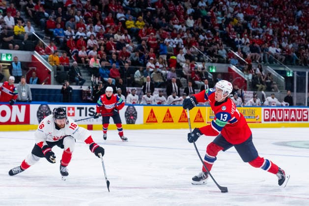 ZURICH, SWITZERLAND - MAY 31: XXX during the Bronze Medal Game - Match 63 Connor Brown (Canada, 16) trying to stop Petter Vesterheim (Norway, 13) Canada and Norway at the IIHF Ice hockey, Eishockey World Championship, WM, Weltmeisterschaft 2026, Swiss Life Arena on May 31, 2026 in Zurich, Switzerland. Zurich Switzerland Copyright: xTimoxSteinx
