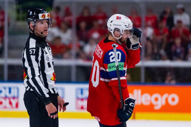 ZURICH, SWITZERLAND - MAY 31: milio Pettersen (Norway, 20) receives a penalty for Interference on a Goalkeeper during the Bronze Medal Game - Match 63 between Canada and Norway at the IIHF Ice hockey, Eishockey World Championship, WM, Weltmeisterschaft 2026, Swiss Life Arena on May 31, 2026 in Zurich, Switzerland. Zurich Switzerland Copyright: xTimoxSteinx