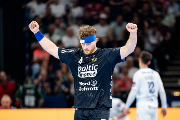 Hamburg, 31 05 2026, Handball, Men, EHF European League Men 2025 26, Match for 3rd place, Montpellier HB SG Flensburg Handewitt Johannes Golla SG Flensburg Handewitt, 4 cheers after a goal