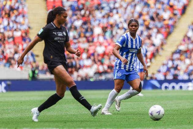 Brighton and Hove Albion Women v Manchester City Women Adobe Womens FA Cup Madison Haley of Brighton & Hove Albion Women battles for the ball during the Adobe Womens FA Cup Final between Brighton and Hove Albion Women and Manchester City Women at Wembley Stadium, London 31 05 2026 UK Newspapers OUT Copyright: xLucyxCopseyx FIL-23532-0063