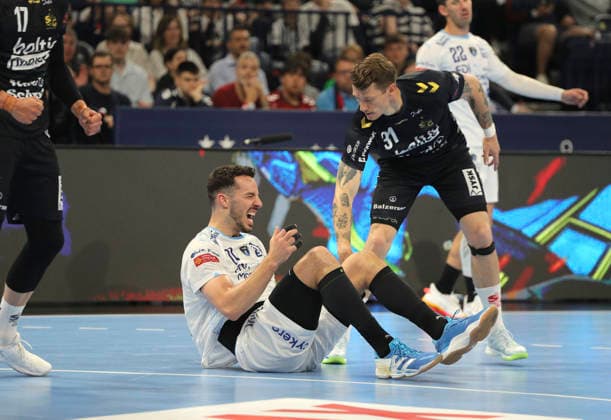 photo Zvonimir SRNA Montpellier mourns , right Emil Jakobsen Flensburg Handball Men on Sun 31 05 2026 Mens EHF European League , Final Four in Hamburg SG Flensburg Montpellier HB Match for 3rd place