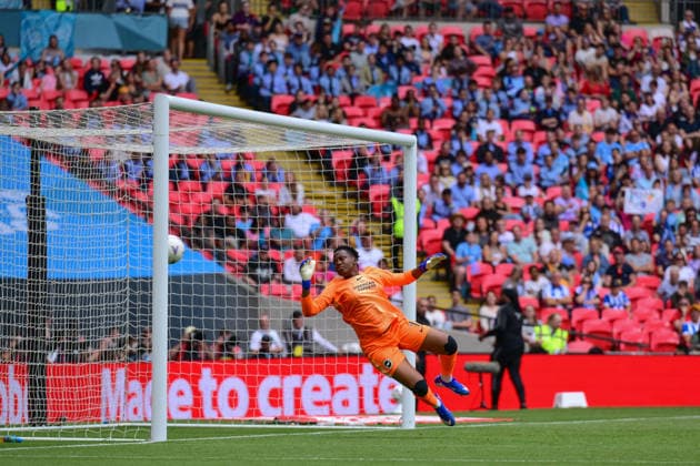 Chiamaka Nnadozie of Brighton Women can only watch as Aoba Fujino of Manchester City Women shots goes past for her to score in the second half during the Women s FA Cup Final match between Brighton & Hove Albion Women and Manchester City Women at Wembley Stadium, London, England on 31 May 2026. Copyright: xPhilxHutchinsonx 45000020