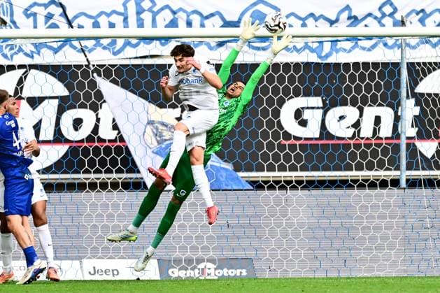 KAA Gent v KRC Genk - Jupiler Pro League Europe Play-Off Decider GENT, BELGIUM - MAY 31 : Brughmans Kiaba Lucca goalkeeper of KRC Genk in action during the Jupiler Pro League Europe Play-Off decider match with the last European Conference League ticket at stake between KAA Gent and KRC Genk on May 31, 2026 in Gent, Belgium, 31 05 2026 Gent Belgium  Copyright: xPeterxDexVoechtx