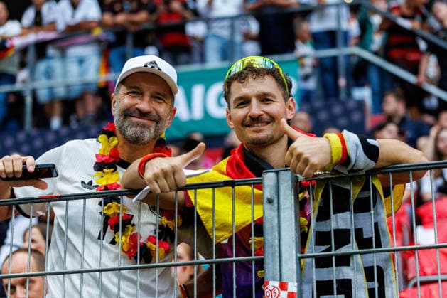 MAINZ, GERMANY - MAY 31: during the International Friendly, Länderspiel, Nationalmannschaft Germany vs. Finland at MEWA Arena on May 31, 2026 in Mainz, Germany. The germans looking forward to the game. Pre game impressions; Rhineland-Palatinate Germany Copyright: xStephanxHahnex