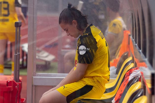 31 05 2026, Football, Women, Regionalliga West, Season 2025 2026, Borussia Dortmund vs Vorwaerts Spoho Koeln at Stadion Rote Erde in Dortmund Germany Marina Scholz Borussia Dortmund disappointed after missing out on the championship Dortmund Stadion Rote Erde North Rhine-Westphalia Germany FZ