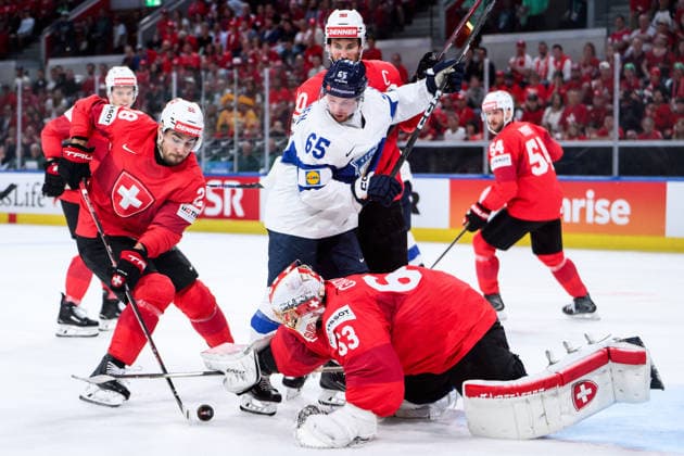 260531 Timo Meier, Roman Josi and Leonardo Genoni of Switzerland against Sakari Manninen of Finland during the 2026 IIHF Ice Hockey World Championship final between Switzerland and Finland on May 31, 2026 in Zürich Photo Jesper Zerman BILDBYRAN kod JZ JZ0742 ishockey ice hockey ishockey vm 2026 vm 2026 iihf world championship final switzerland schweiz finland bbeng  Copyright: JESPERxZERMAN BB260531JZ157
