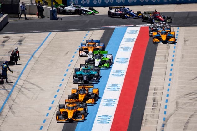 AUTO - IndyCar, Indy Car, IRL, USA - DETROIT GRAND PRIX 2026 07 LUNDGAARD Christian (dnk), Arrow McLaren, Dallara DW12 - Chevrolet, 05 O WARD Pato (mex), Arrow McLaren, Dallara DW12 - Chevrolet, action during the Chevrolet Detroit Grand Prix, 8th round of the 2026 NTT IndyCar Series, on the Streets of Detroit, from May 29 to 31, 2026 in Detroit, Michigan, United States of America - DetroitUnited States  Copyright: xJULIENxDELFOSSEx