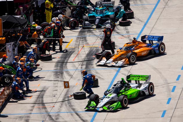 AUTO - IndyCar, Indy Car, IRL, USA - DETROIT GRAND PRIX 2026 09 DIXON Scott (nzl), Chip Ganassi Racing, Dallara DW12 - Honda, 45 FOSTER Louis (gbr), Rahal Letterman Lanigan Racing, Dallara DW12 - Honda, action during the Chevrolet Detroit Grand Prix, 8th round of the 2026 NTT IndyCar Series, on the Streets of Detroit, from May 29 to 31, 2026 in Detroit, Michigan, United States of America - DetroitUnited States  Copyright: xJULIENxDELFOSSEx