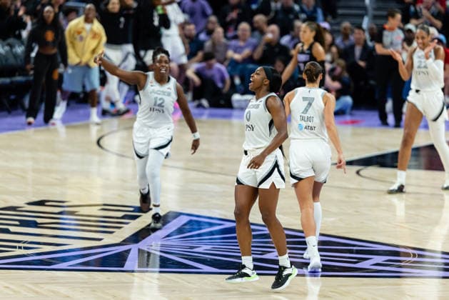 SAN FRANCISCO, CA - MAY 31: Jackie Young 0 of the Las Vegas Aces reacts to a score during a game against the Golden State Valkyries on May 31, 2026 at Chase Center in San Francisco, CA. (Photo by Matthew Huang Icon Sportswire) WNBA, Basketball Damen, USA MAY 31 Las Vegas Aces at Golden State Valkyries EDITORIAL USE ONLY Icon260531016