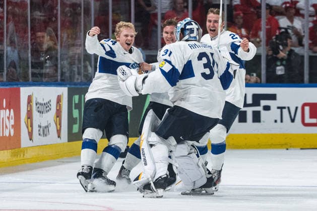 ZURICH, ZURICH - MAY 31: Finland players celebrate after the overtime game-winning goal during the Gold Medal Game between Switzerland and Finland of the 2026 IIHF World Championship, WM, Weltmeisterschaft at Swiss Life Arena on May 31, 2026 in Zurich, Zurich, Switzerland. Copyright: xLivioxBaeriswylx xSPPx Sportspressphoto_SPR158490