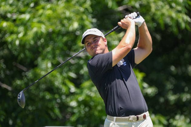FORT WORTH, TX - MAY 31: Pierceson Coody (USA) hits from the 12th tee during the final round of the Charles Schwab Challenge on May 31, 2026 at Colonial Country Club in Fort Worth, TX. (Photo by George Walker Icon Sportswire) GOLF: MAY 31 PGA, Golf Herren Charles Schwab Challenge EDITORIAL USE ONLY Icon26053113